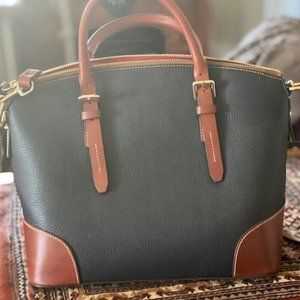 Dooney & Bourke Handbag